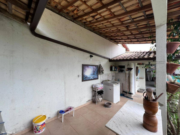 Imagem Casa com 1 Quarto à Venda, 315 m² em Ponte Dos Leites - Araruama