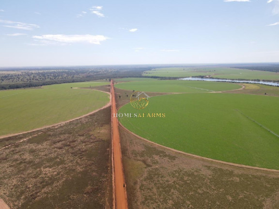 Imagem Imóvel com 3 Quartos à Venda, 5.290 m² em Zona Rural - Britânia Imagem Imóvel com 3 Quartos à Venda, 5.290 m² em Zona Rural - Britânia