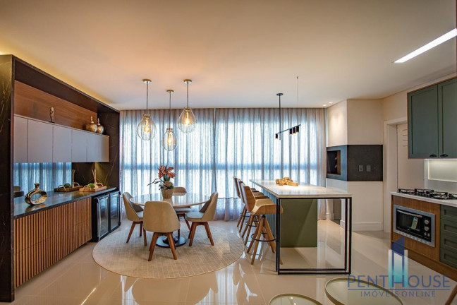 Imagem Apartamento com 3 Quartos à Venda, 116 m² em Centro - Balneário Camboriú Imagem Apartamento com 3 Quartos à Venda, 116 m² em Centro - Balneário Camboriú