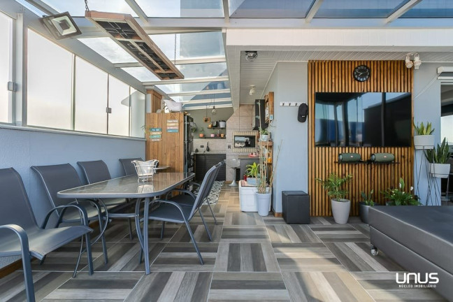 Imagem Cobertura com 4 Quartos à Venda, 210 m² em Balneário - Florianópolis Imagem Cobertura com 4 Quartos à Venda, 210 m² em Balneário - Florianópolis