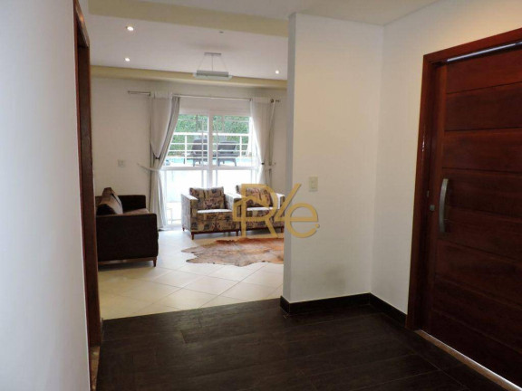 Imagem Casa com 4 Quartos à Venda, 400 m² em Golf Village - Carapicuíba Imagem Casa com 4 Quartos à Venda, 400 m² em Golf Village - Carapicuíba