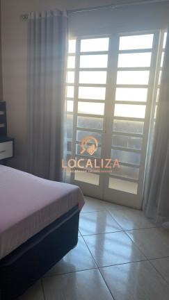 Imagem Casa com 3 Quartos à Venda, 195 m² em Parque Residencial Santo André - Caçapava