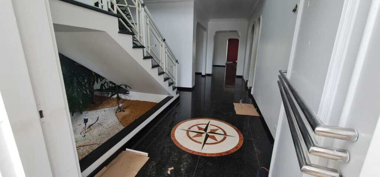 Imagem Casa com 5 Quartos à Venda, em Jardim Acapulco - Guarujá Imagem Casa com 5 Quartos à Venda, em Jardim Acapulco - Guarujá