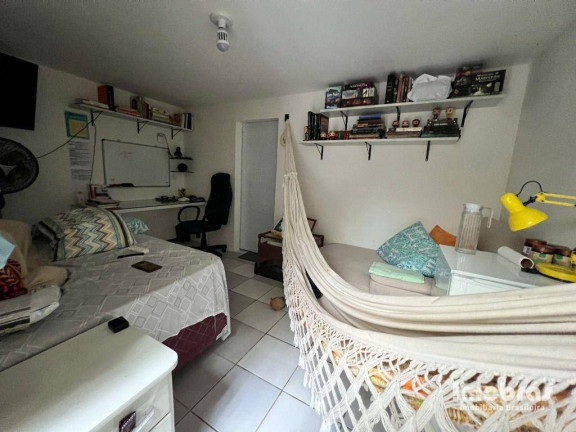 Imagem Casa com 5 Quartos à Venda, 230 m² em Guararapes - Fortaleza Imagem Casa com 5 Quartos à Venda, 230 m² em Guararapes - Fortaleza