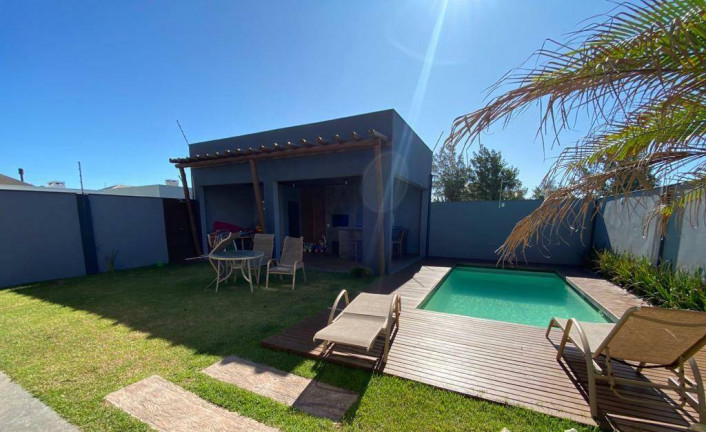 Imagem Casa com 3 Quartos à Venda, 220 m² em Atlantida - Xangri-lá Imagem Casa com 3 Quartos à Venda, 220 m² em Atlantida - Xangri-lá