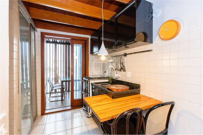 Imagem Casa com 3 Quartos à Venda, 150 m² em Jardins - São Paulo