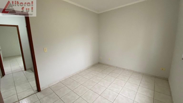 Imagem Sobrado com 2 Quartos à Venda, 86 m² em Canto Do Forte - Praia Grande Imagem Sobrado com 2 Quartos à Venda, 86 m² em Canto Do Forte - Praia Grande