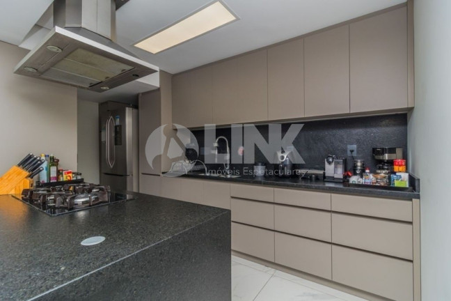 Imagem Apartamento com 3 Quartos à Venda, 109 m² em Cristo Redentor - Porto Alegre