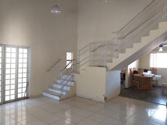 Imagem Casa com 5 Quartos à Venda, 423 m² em Morada Do Ouro - Cuiabá Imagem Casa com 5 Quartos à Venda, 423 m² em Morada Do Ouro - Cuiabá