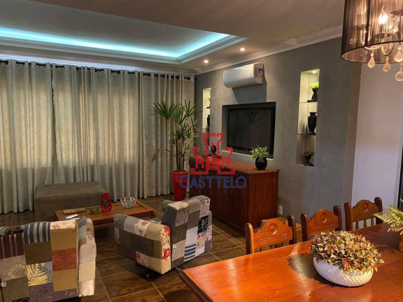 Casa com 4 Quartos à Venda, 100 m² em Coliseu - Londrina