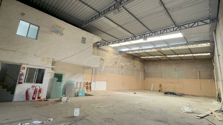 Imagem Imóvel Comercial para Alugar, 315 m² em Alterosas - Serra