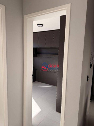 Imagem Apartamento com 2 Quartos à Venda, 40 m² em Jardim Itaqui - Campo Largo Imagem Apartamento com 2 Quartos à Venda, 40 m² em Jardim Itaqui - Campo Largo