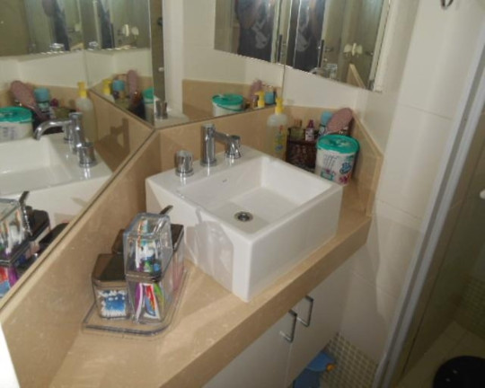 Imagem Apartamento com 2 Quartos à Venda, 100 m² em Pitangueiras - Guarujá