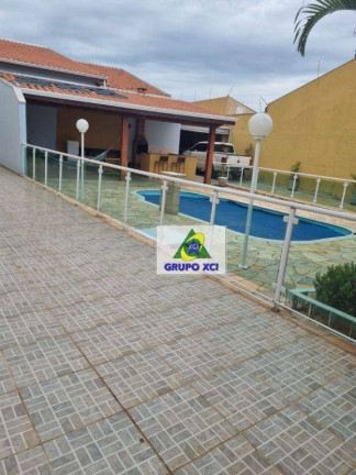Imagem Casa com 3 Quartos à Venda, 525 m² em Vila Aeroporto Iii - Campinas Imagem Casa com 3 Quartos à Venda, 525 m² em Vila Aeroporto Iii - Campinas