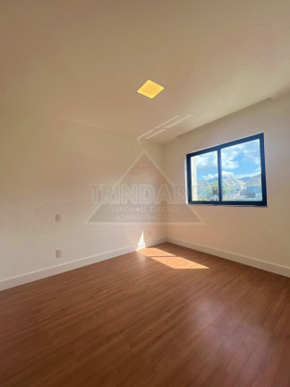 Imagem Casa com 4 Quartos à Venda, 180 m² em Vargem Pequena - Rio De Janeiro