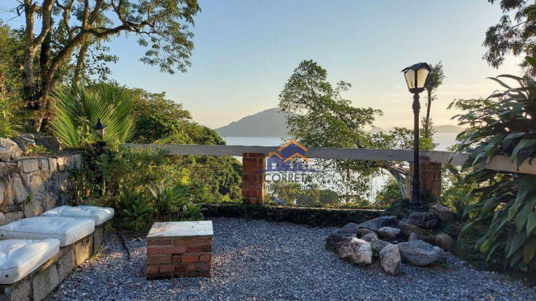 Imagem Casa com 4 Quartos à Venda, 1.500 m² em Vila Velha - Angra Dos Reis