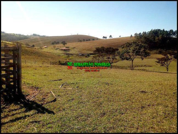 Imagem Fazenda à Venda, 128 m² em Guaratinguetá Imagem Fazenda à Venda, 128 m² em Guaratinguetá