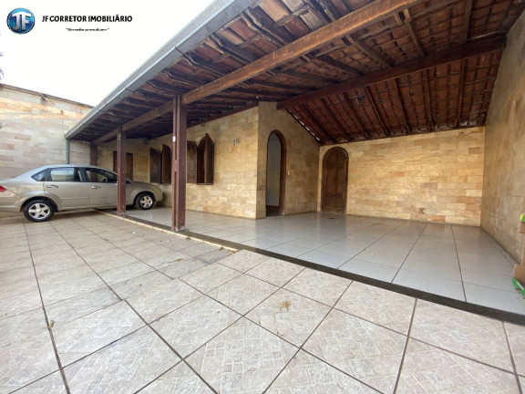 Casa com 3 Quartos à Venda, 183 m² em Amaro Lanari - Coronel Fabriciano