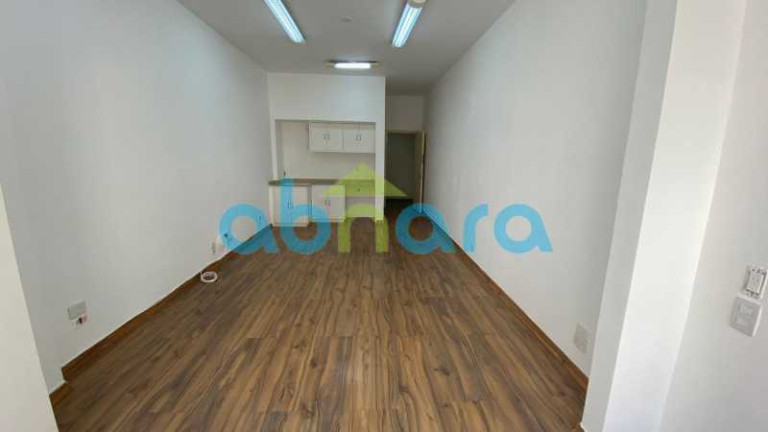 Imagem Sala Comercial à Venda, 32 m² em Copacabana - Rio De Janeiro Imagem Sala Comercial à Venda, 32 m² em Copacabana - Rio De Janeiro