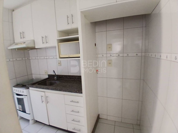 Imagem Apartamento com 1 Quarto para Alugar, 40 m² em Centro - Balneário Camboriú