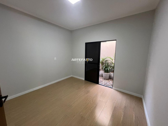 Imagem Casa com 3 Quartos à Venda, 200 m²