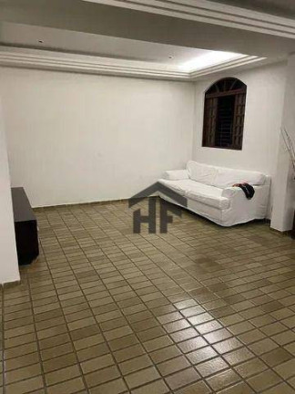 Imagem Casa com 3 Quartos à Venda, 360 m² em Cordeiro - Recife