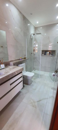 Imagem Imóvel com 3 Quartos à Venda, 511 m² em Flórida - Praia Grande Imagem Imóvel com 3 Quartos à Venda, 511 m² em Flórida - Praia Grande