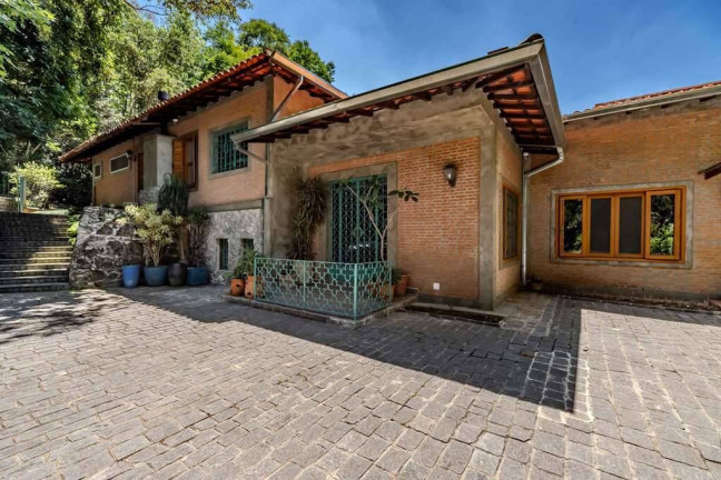 Casa com 6 Quartos à Venda, 821 m² em Palos Verdes - Carapicuíba