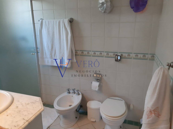 Imagem Casa com 3 Quartos à Venda, 606 m² em Alphaville Residencial Dois - Barueri Imagem Casa com 3 Quartos à Venda, 606 m² em Alphaville Residencial Dois - Barueri