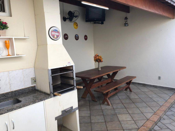 Imagem Casa com 2 Quartos à Venda,  em Limeira