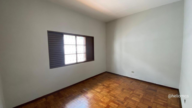 Imagem Casa com 7 Quartos à Venda, 184 m² em Monte Castelo - Campo Grande