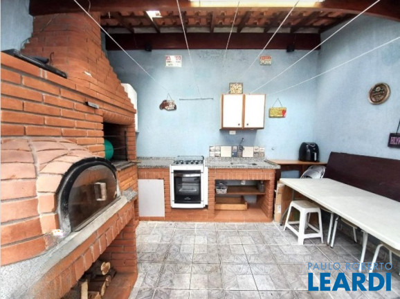 Imagem Sobrado com 3 Quartos à Venda, 181 m² em Vila Floresta - Santo André Imagem Sobrado com 3 Quartos à Venda, 181 m² em Vila Floresta - Santo André