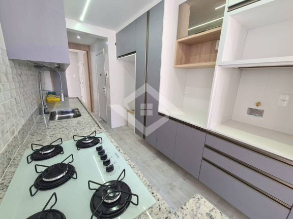 Imagem Apartamento com 3 Quartos à Venda, 180 m² em Copacabana - Rio De Janeiro Imagem Apartamento com 3 Quartos à Venda, 180 m² em Copacabana - Rio De Janeiro