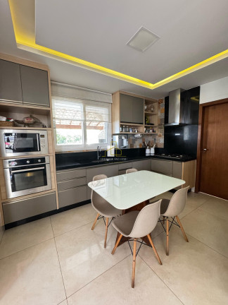 Imagem Casa com 5 Quartos à Venda, 500 m² em Boulevard Lagoa - Serra Imagem Casa com 5 Quartos à Venda, 500 m² em Boulevard Lagoa - Serra