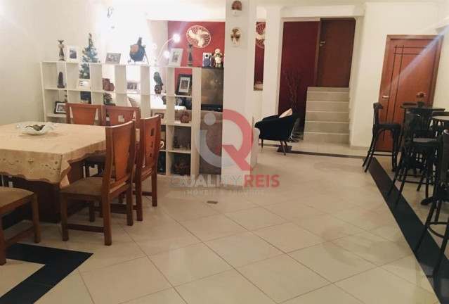 Imagem Sobrado com 3 Quartos à Venda, 270 m² em Tucuruvi - São Paulo Imagem Sobrado com 3 Quartos à Venda, 270 m² em Tucuruvi - São Paulo