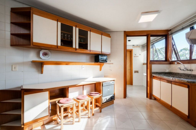 Imagem Imóvel com 3 Quartos à Venda, 172 m² em Petrópolis - Porto Alegre