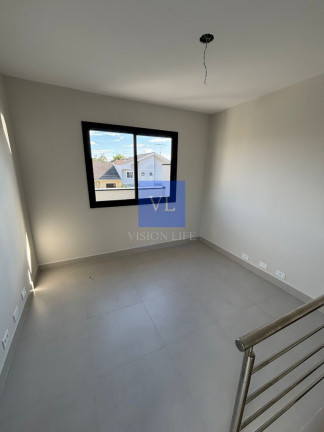 Imagem Casa com 3 Quartos à Venda, 129 m² em Uberaba - Curitiba