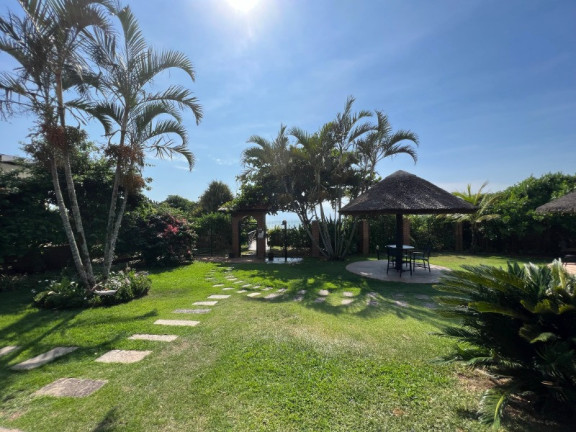 Imagem Imóvel com 2 Quartos à Venda, 130 m² em Praia Do Estaleirinho - Balneário Camboriú Imagem Imóvel com 2 Quartos à Venda, 130 m² em Praia Do Estaleirinho - Balneário Camboriú