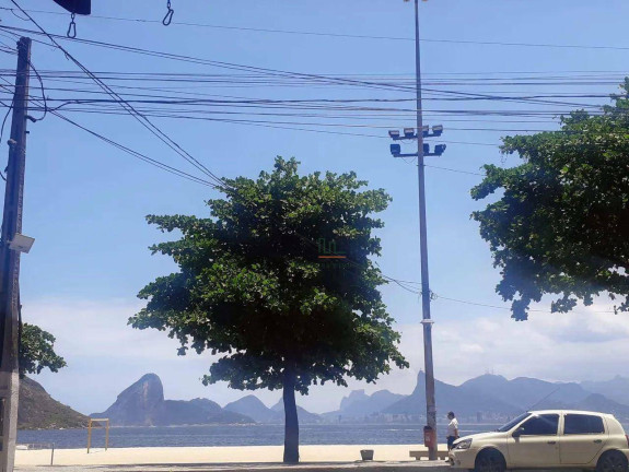 Imagem Apartamento com 1 Quarto à Venda, 30 m² em Icaraí - Niterói