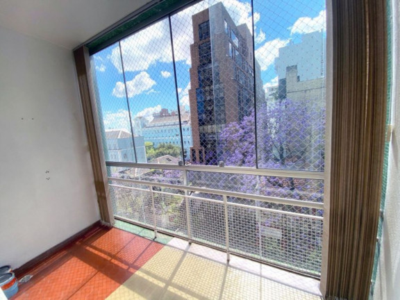 Imagem Imóvel com 2 Quartos à Venda, 105 m² em Independência - Porto Alegre