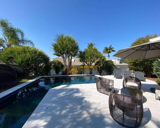 Casa com 4 Quartos à Venda, 586 m² em Tamboré - Santana De Parnaíba