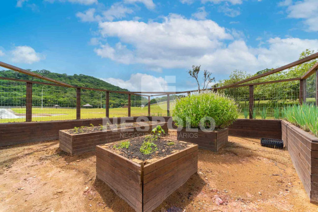 Imagem Terreno à Venda, em Rio Do Meio - Camboriu Imagem Terreno à Venda, em Rio Do Meio - Camboriu