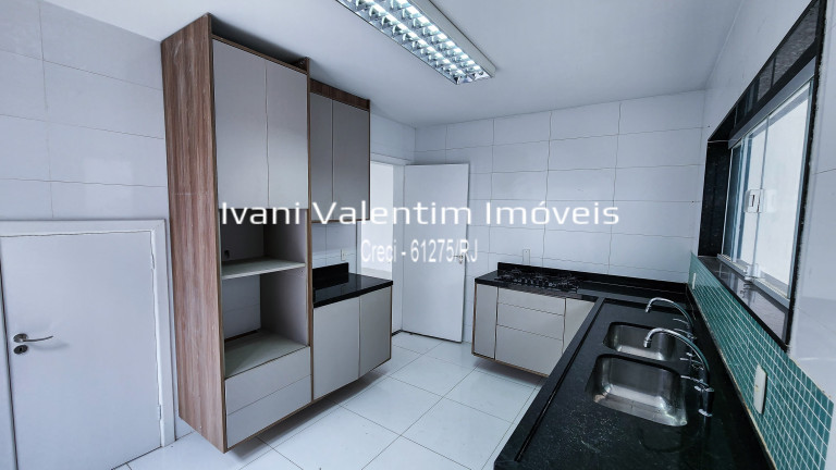 Imagem Casa com 4 Quartos à Venda, 240 m² em Recreio Dos Bandeirantes - Rio De Janeiro Imagem Casa com 4 Quartos à Venda, 240 m² em Recreio Dos Bandeirantes - Rio De Janeiro