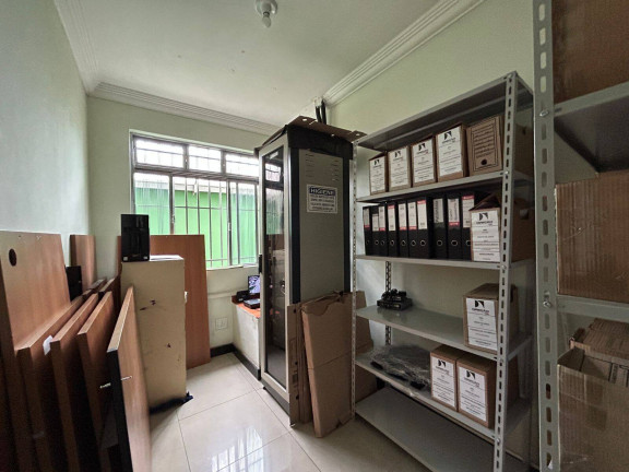 Imagem Casa com 6 Quartos à Venda, 304 m² em Calafate - Belo Horizonte