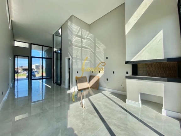 Imagem Casa com 4 Quartos à Venda, 145 m² em Centro - Xangri-la