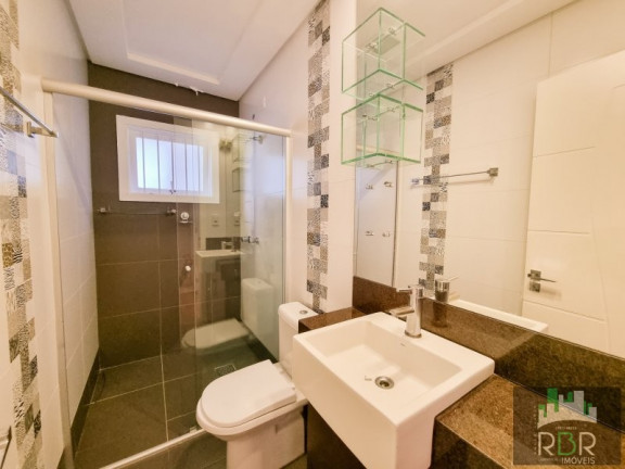 Imagem Casa com 3 Quartos à Venda, 178 m² em Caxias Do Sul