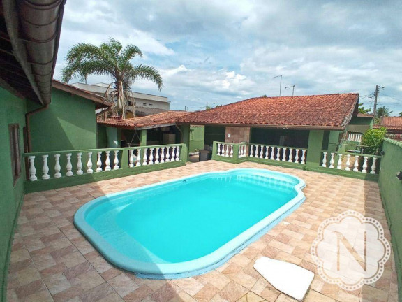 Casa com 3 Quartos à Venda, 165 m² em Jardim Das Palmeiras - Itanhaém