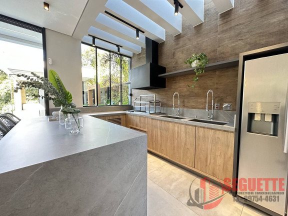 Imagem Casa com 5 Quartos à Venda, 330 m² em Riviera De São Lourenço - Bertioga Imagem Casa com 5 Quartos à Venda, 330 m² em Riviera De São Lourenço - Bertioga