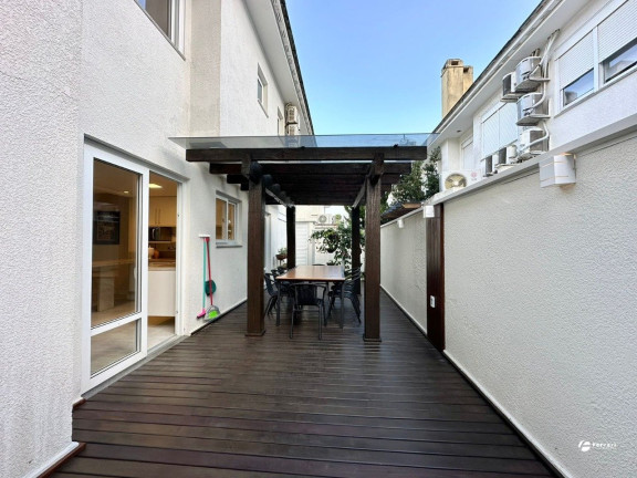 Imagem Imóvel à Venda, 1 m² em Centro - Xangri-lá Imagem Imóvel à Venda, 1 m² em Centro - Xangri-lá