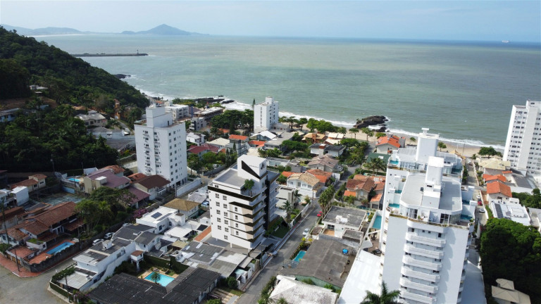 Imagem Apartamento com 3 Quartos à Venda, 334 m² em Cabeçudas - Itajaí